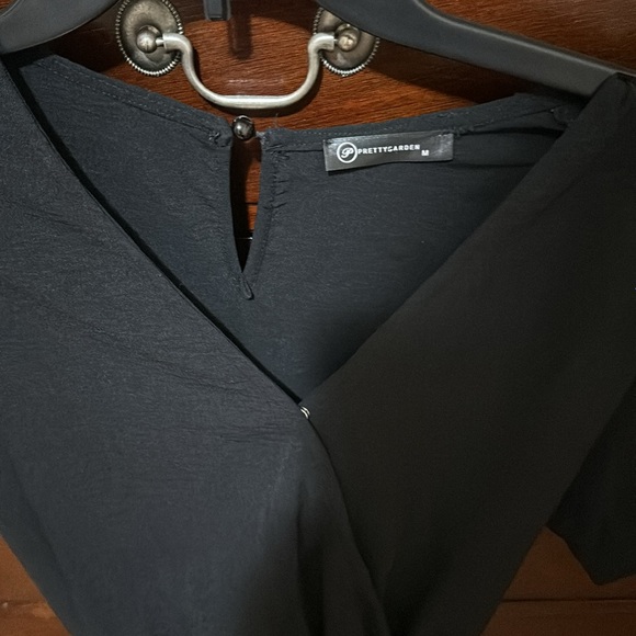 Black short sleeve jump suit with tie - Picture 2 of 4